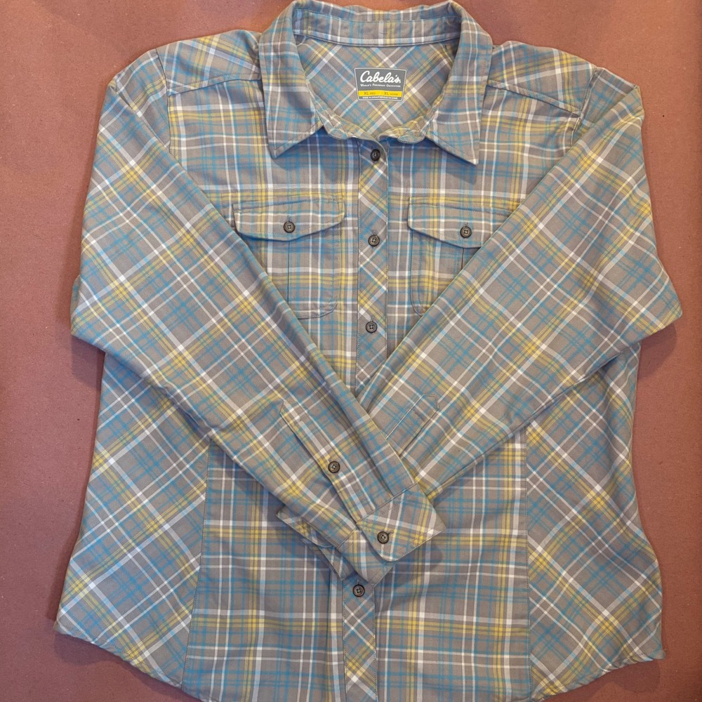 Cabelas Womens XL Plaid Button Down Shirt Grey Blue Yellow Hiking Outdoor Top
